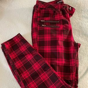 Hot Topic Denim Hi-Rise Super Skinny jeans size 9 Women’s